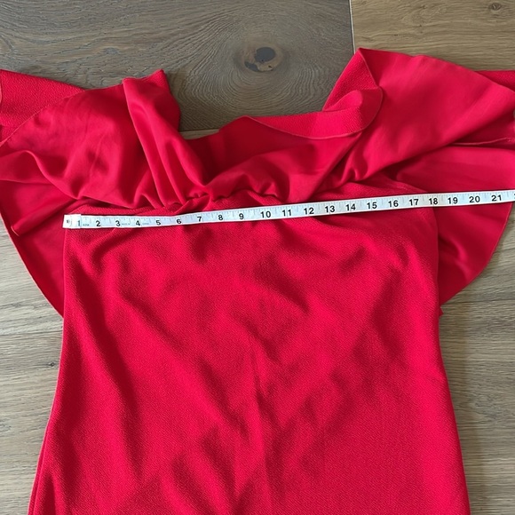LulaRoe Red Ruffle Off Shoulder Mermaid Hem Dress Size Large - Picture 8 of 10